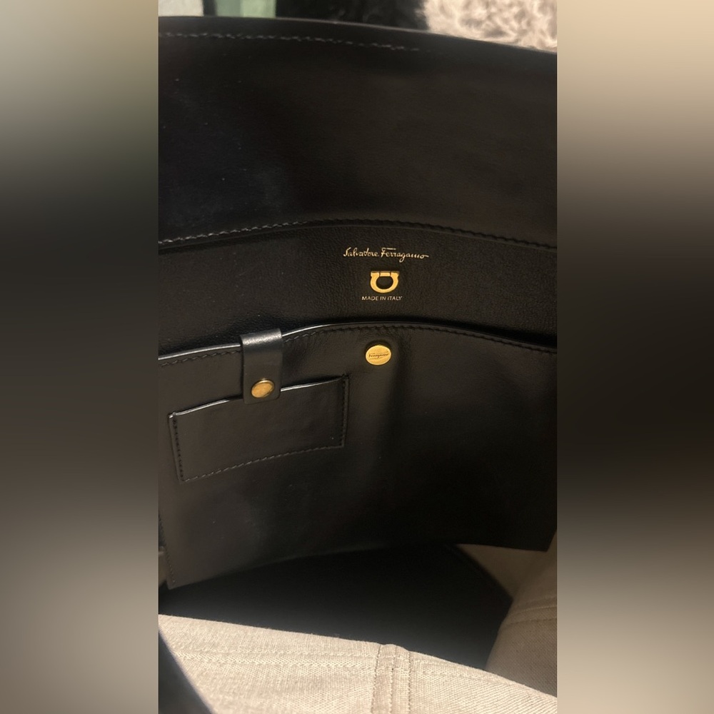 Salvatore Ferragamo Gancini Jacquard Mono Logo Canvas Bucket - Picture 12 of 14